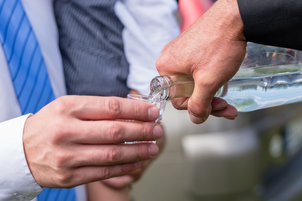 přípitek na hypotéku